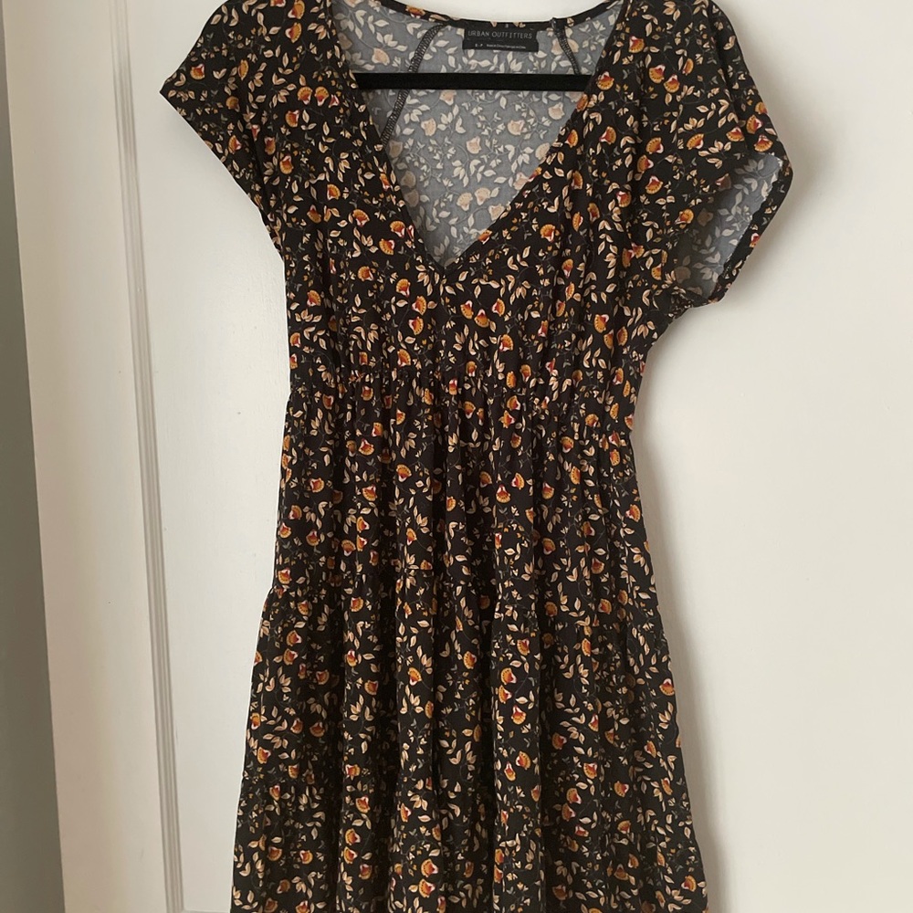 URBAN OUTFITTERS floral sundress, size S